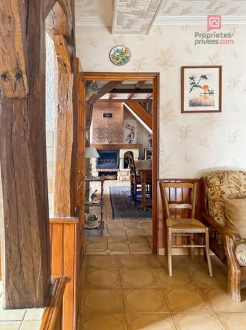 EXCLUSIF ! à 5km d'Epoisses, au coeur de ce bourg, Maison 8 pièces avec Grenier aménageable