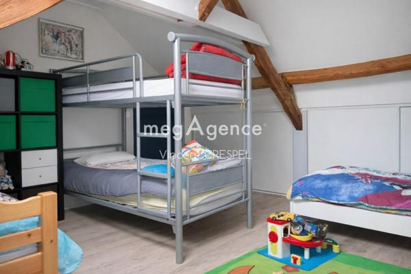 Maison à CHAMPEON, 53640 - 7 pièces 191m²
