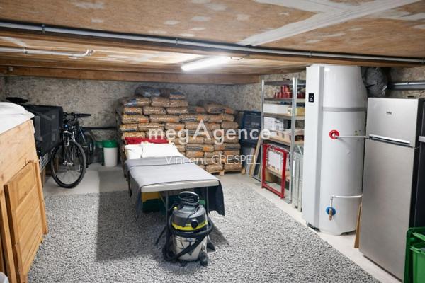 Maison à CHAMPEON, 53640 - 7 pièces 191m²
