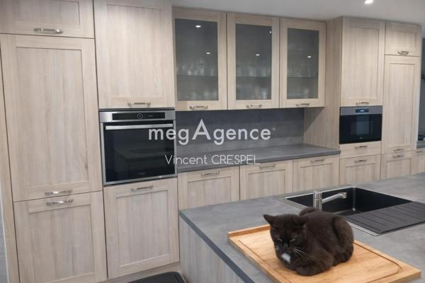 Maison à CHAMPEON, 53640 - 7 pièces 191m²
