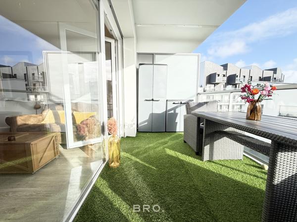 APPARTEMENT À VENDRE 2 PIÈCES - BALCON PLEIN SUD & PARKING À VANNES