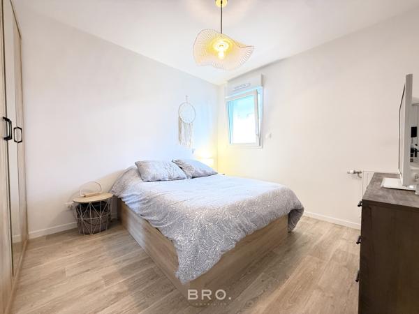 APPARTEMENT À VENDRE 2 PIÈCES - BALCON PLEIN SUD & PARKING À VANNES
