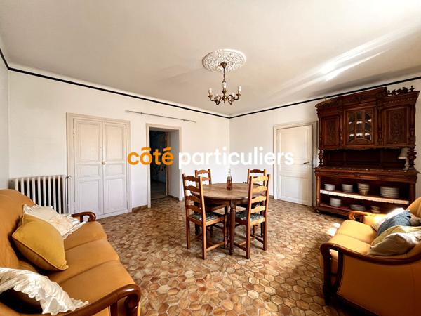 Vente Maison310 m² - 14 Pièces - LE POIRE SUR VIE (85170)