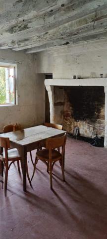 Maison à vendre à Saint-Paterne-Racan dans l'Indre-et-Loire (37370), ref : 042/1161