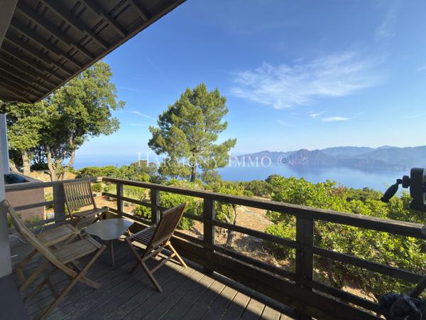 PIANA. VILLA D'ARCHITECTE. VUE PANORAMIQUE SUR LE GOLFE DE PORTO