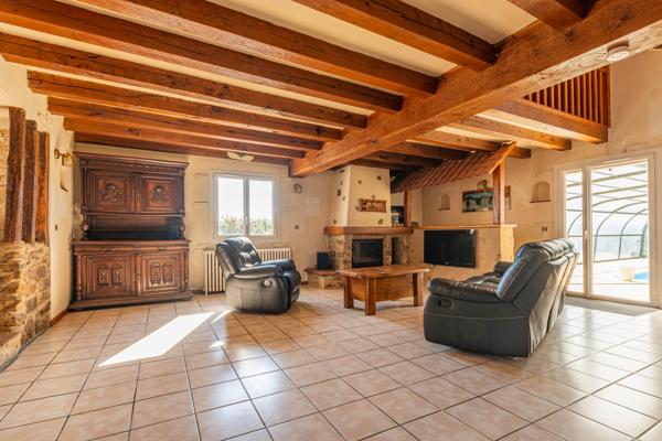 Maison 6 pièces - 151 m² Exclusivité efficity