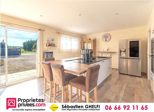 maison de plain-pied avec 3 chambres-garage-appentis-terrain de 2880 m²