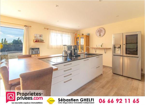 maison de plain-pied avec 3 chambres-garage-appentis-terrain de 2880 m²