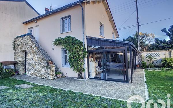 Maison à vendre    5 pièces • 132 m2 Périgueux