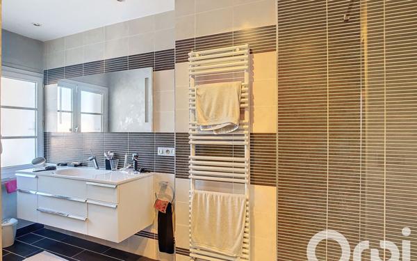 Maison à vendre    5 pièces • 132 m2 Périgueux