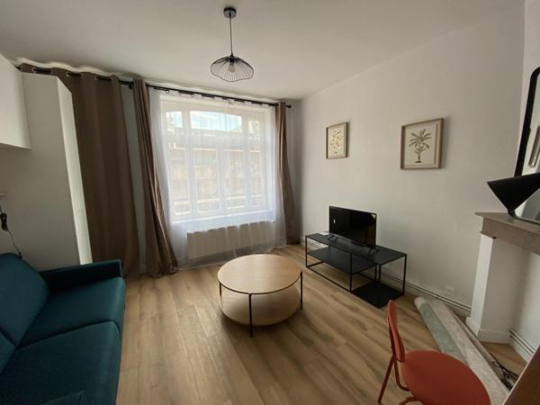 A LOUER : T1 à LILLE • Boulevard de Belfort - LILLE-MOULINS • 640 € CC • Réf. 862-02