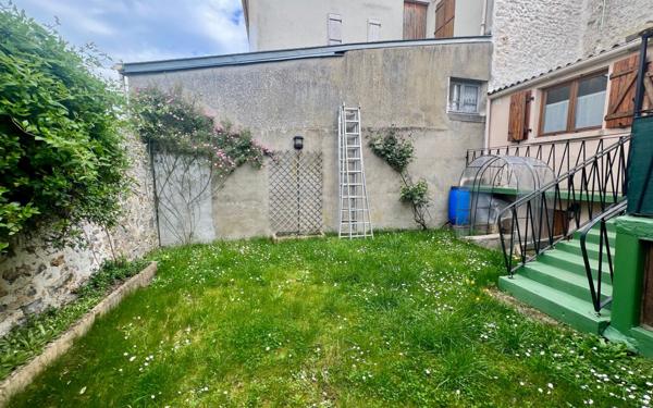 Maison à vendre    5 pièces • 100 m2 Menucourt