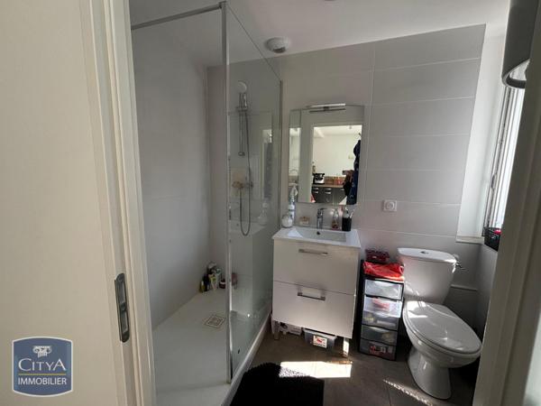 Appartement à louer 2 pièces 46m²