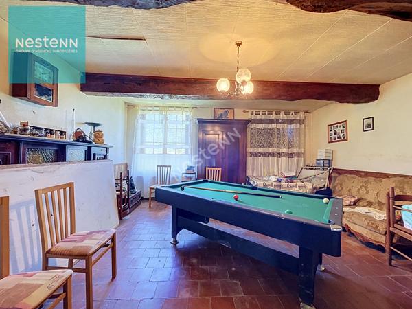 A Vendre, ferme lauragaise à rénover de 400m² au sol, avec combles aménageables, dépendances,  terrain de plus de 9000m² , sur les hauteurs de Gardouch