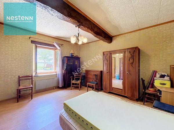 A Vendre, ferme lauragaise à rénover de 400m² au sol, avec combles aménageables, dépendances,  terrain de plus de 9000m² , sur les hauteurs de Gardouch