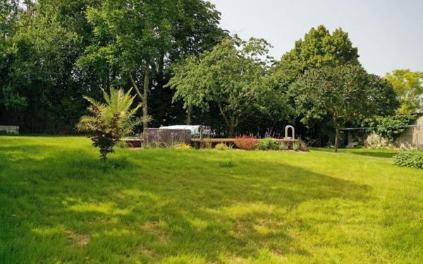 Maison à vendre    5 pièces •  Castelnau-d'Arbieu