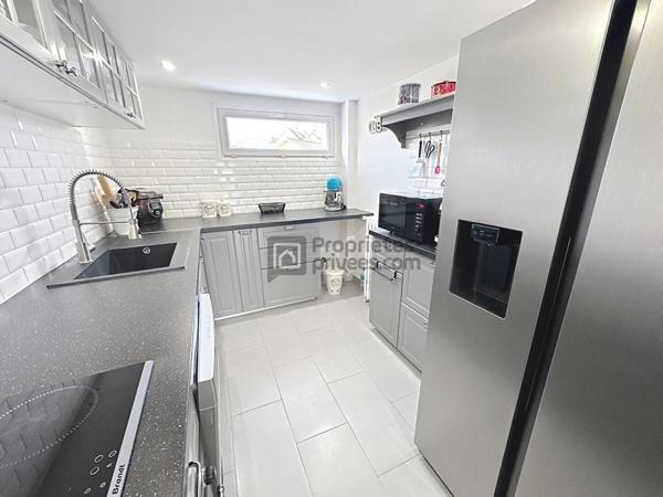 Maison Gretz Armainvilliers GRAND GARAGE et DEPENDANCE