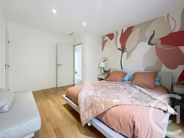 Maison à vendre  9 pièces - 408 m2 MOUGINS - 06