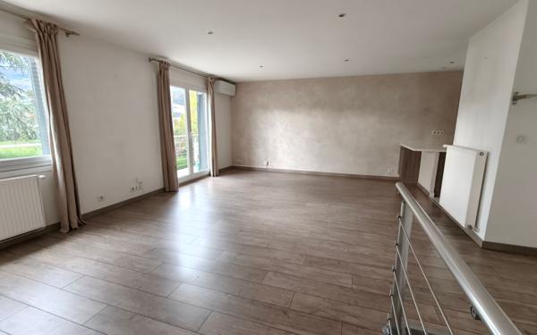 Maison à vendre    5 pièces • 125 m2 Échirolles