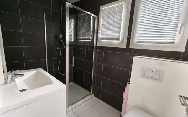 Maison à vendre    5 pièces • 125 m2 Échirolles