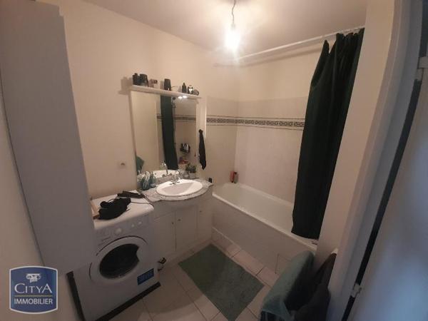 Appartement à louer 2 pièces 47.97m²