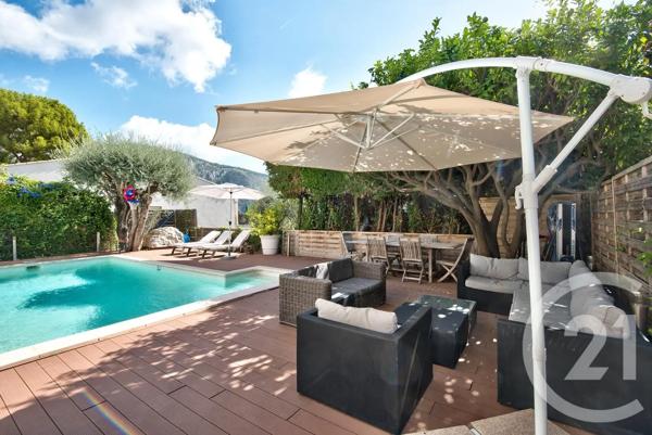 Maison à vendre  6 pièces - 179 m 2   EZE  - 06