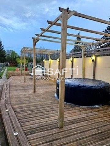 Maison familiale lumineuse en centre-ville