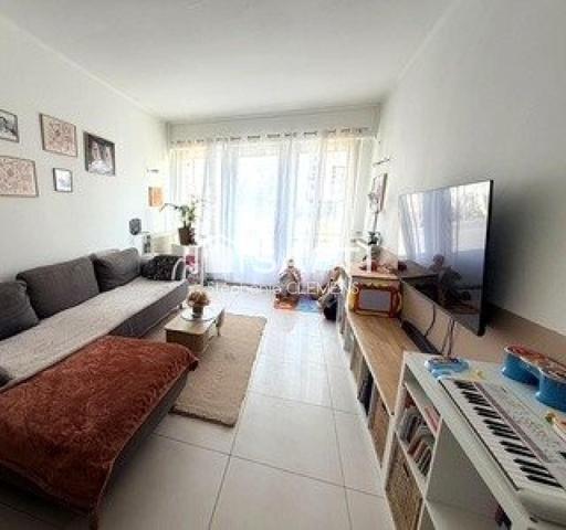 Maison familiale lumineuse en centre-ville