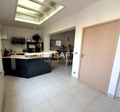 Maison familiale lumineuse en centre-ville