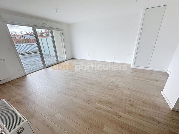 Vente Appartement87,44 m² - 4 Pièces - CHALLANS (85300)