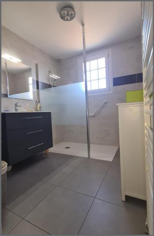 Maison à BRESSUIRE, 79300 - 5 pièces 90m²