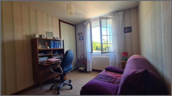 Maison à BRESSUIRE, 79300 - 5 pièces 90m²
