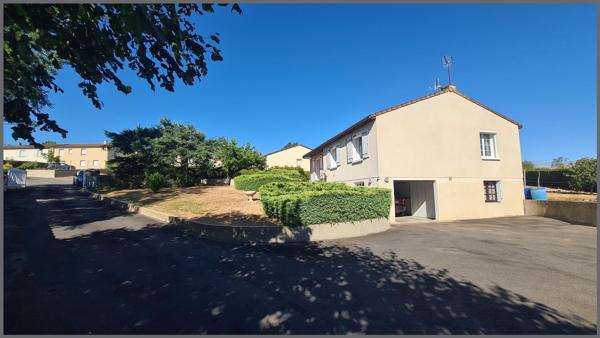 Maison à BRESSUIRE, 79300 - 5 pièces 90m²
