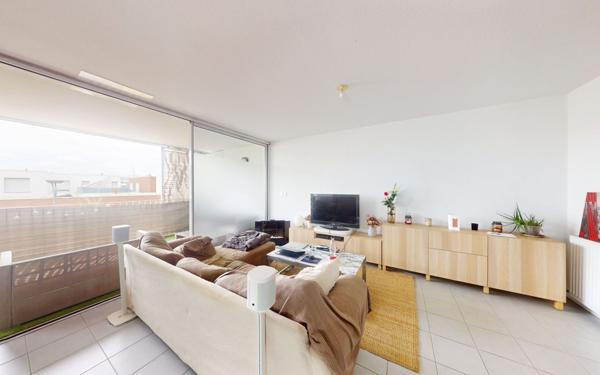 Appartement à vendre    3 pièces • 68,20 m2 Blagnac