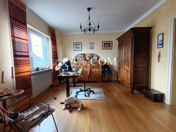 Maison
                                                                                                                                                                                                                                                                                                                        5 pièce(s)                                                                                                                                                                                                          3 chambre(s)                                                                                                                                                                                                          133  m²