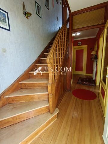 Maison
                                                                                                                                                                                                                                                                                                                        5 pièce(s)                                                                                                                                                                                                          3 chambre(s)                                                                                                                                                                                                          133  m²