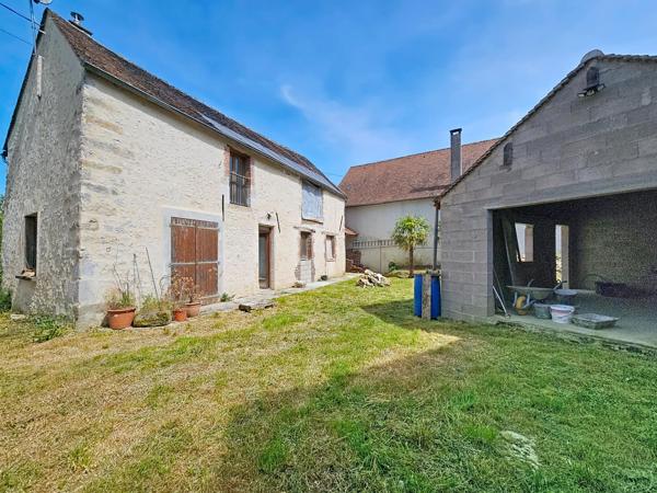 Maison rénovée 102m² avec garage à Chalautre la Petite