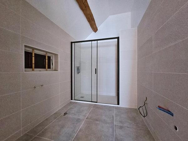 Maison rénovée 102m² avec garage à Chalautre la Petite