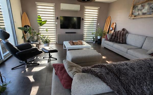 Maison à vendre    6 pièces • 224 m2 Glisy