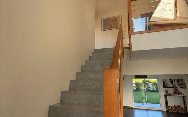 Maison à vendre    6 pièces • 224 m2 Glisy