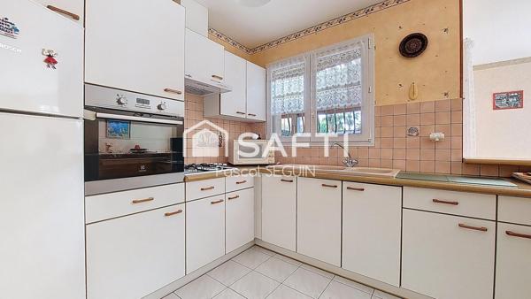 CHARMANTE MAISON 2 FACES - GARAGE