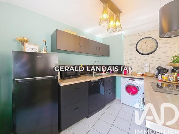 Location maison 3 pièces 65 m² La Tour-du-Crieu