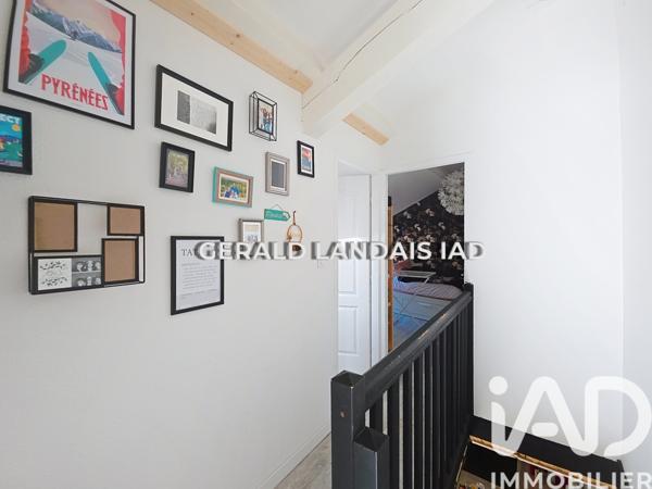 Location maison 3 pièces 65 m² La Tour-du-Crieu