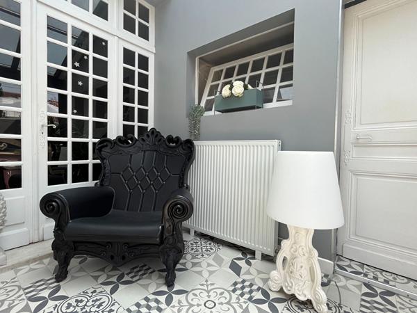 A VENDRE Très jolie Maison de ville 5 pièces à Périgueux avec terrasse sur 2 niveaux