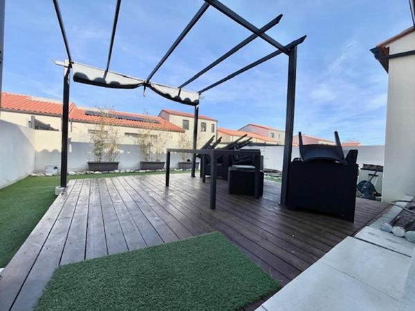 Magnifique maison de plain-pied de 80 m² de 2024 sur un terrain deux faces dans un secteur calme