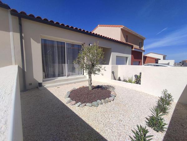 Magnifique maison de plain-pied de 80 m² de 2024 sur un terrain deux faces dans un secteur calme
