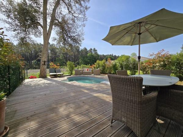 Maison mitoyenne 1 côté Léon 109.65 m²