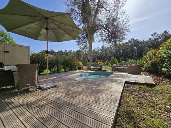 Maison mitoyenne 1 côté Léon 109.65 m²