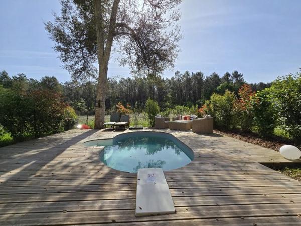 Maison mitoyenne 1 côté Léon 109.65 m²