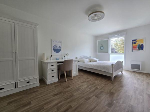 Maison mitoyenne 1 côté Léon 109.65 m²